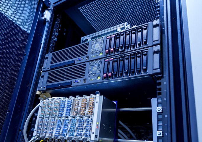 Network Cabinets & Racks